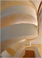 3 luma-arles 2022 l'escalier